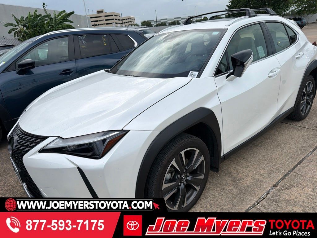 2024 LEXUS UX