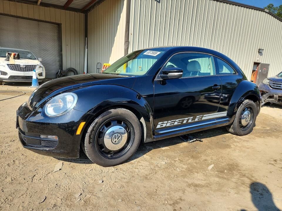 2013 VOLKSWAGEN Beetle