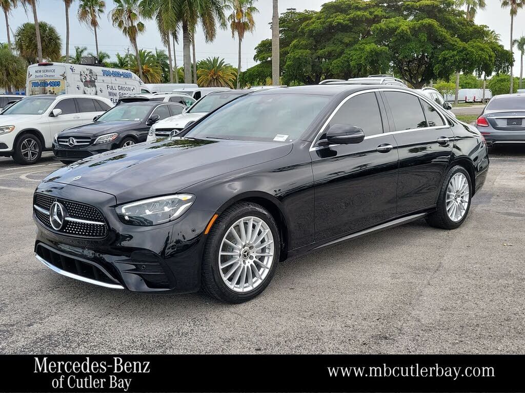 2022 MERCEDES-BENZ E-Class