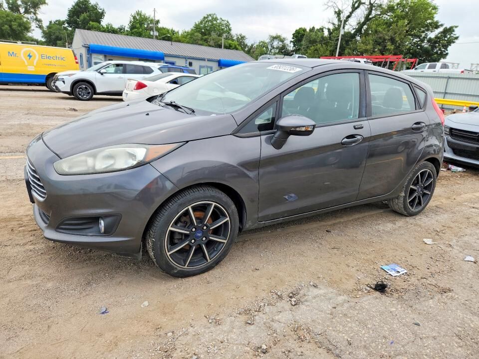 2015 FORD Fiesta