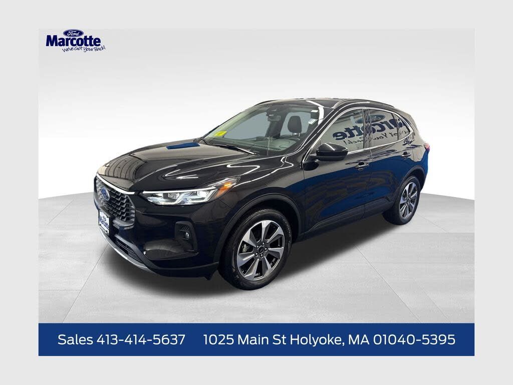 2025 FORD Escape