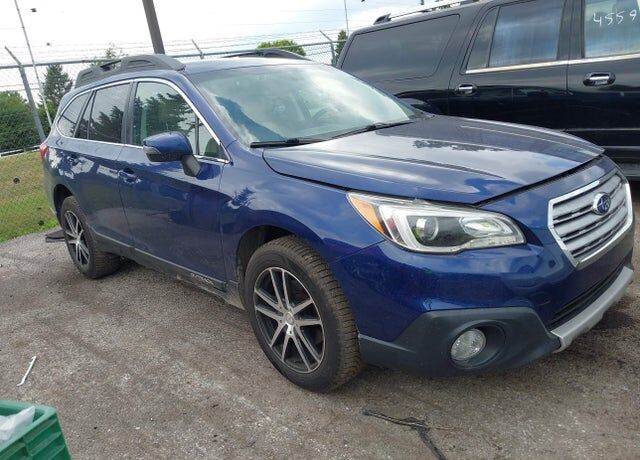 2015 SUBARU Outback
