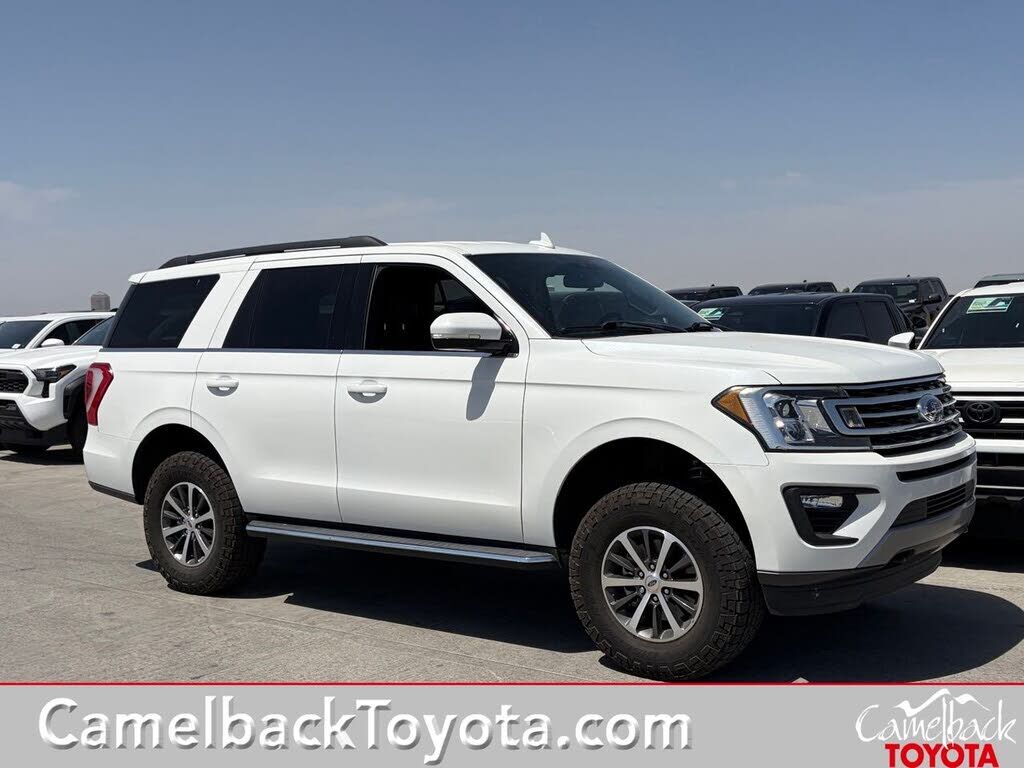 2020 FORD Expedition