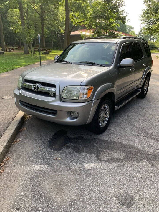2005 TOYOTA Sequoia