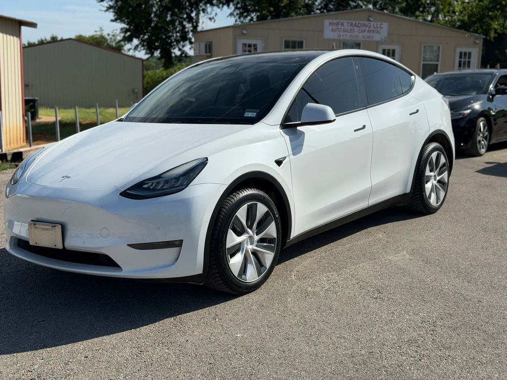 2022 TESLA Model Y