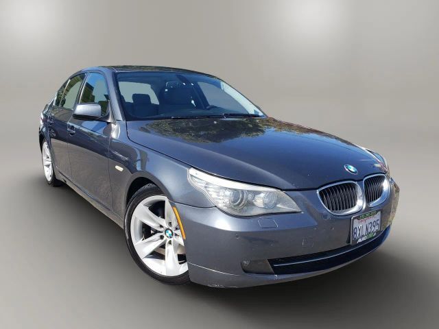 BMW 528i