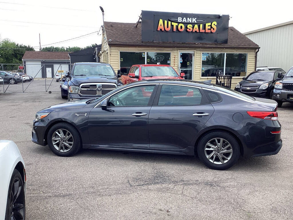 2019 KIA Optima
