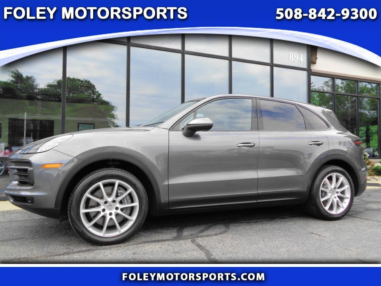 2022 PORSCHE Cayenne