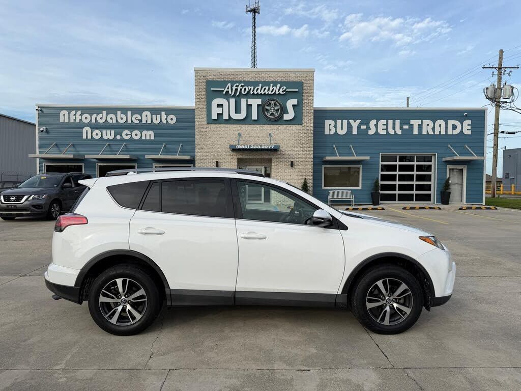 2017 TOYOTA RAV4