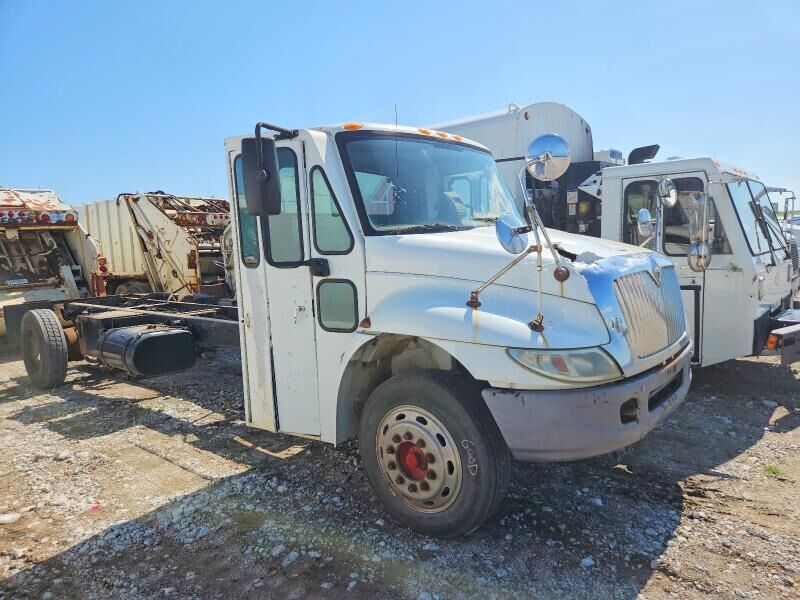 2006 INTERNATIONAL MA025