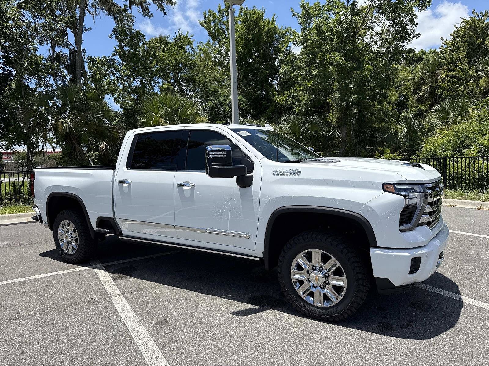 2026 CHEVROLET Silverado HD