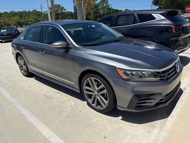 2016 VOLKSWAGEN Passat