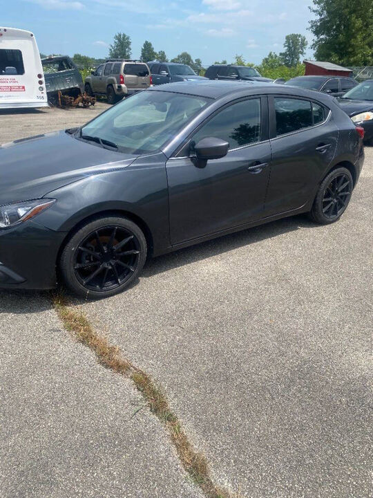 2015 MAZDA Mazda3