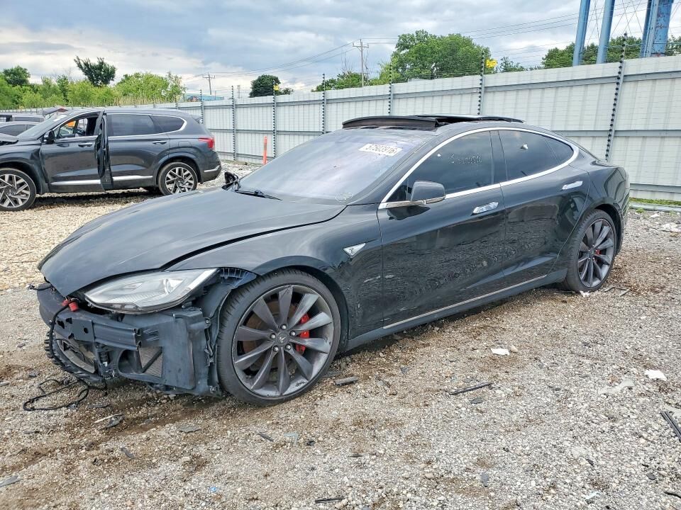 2014 TESLA Model S
