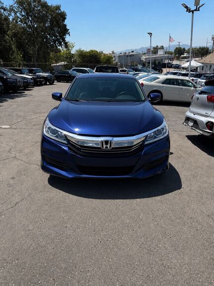 2017 HONDA Accord