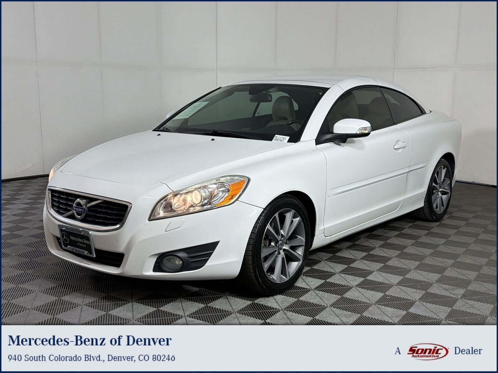 2013 VOLVO C70