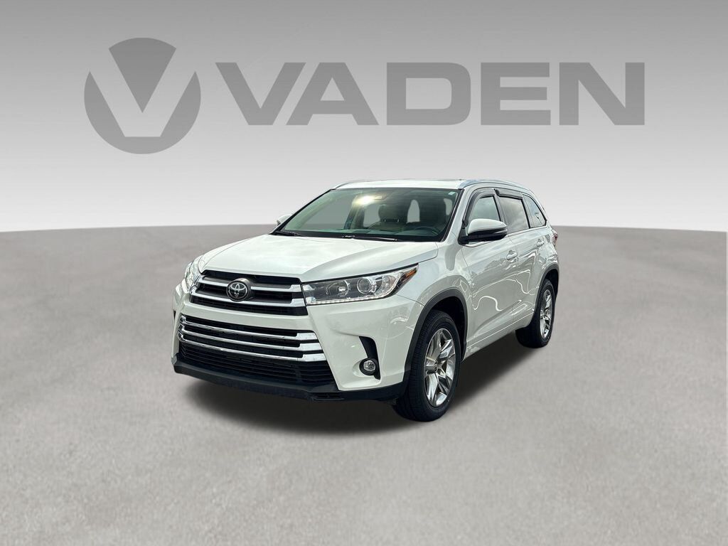 2019 TOYOTA Highlander