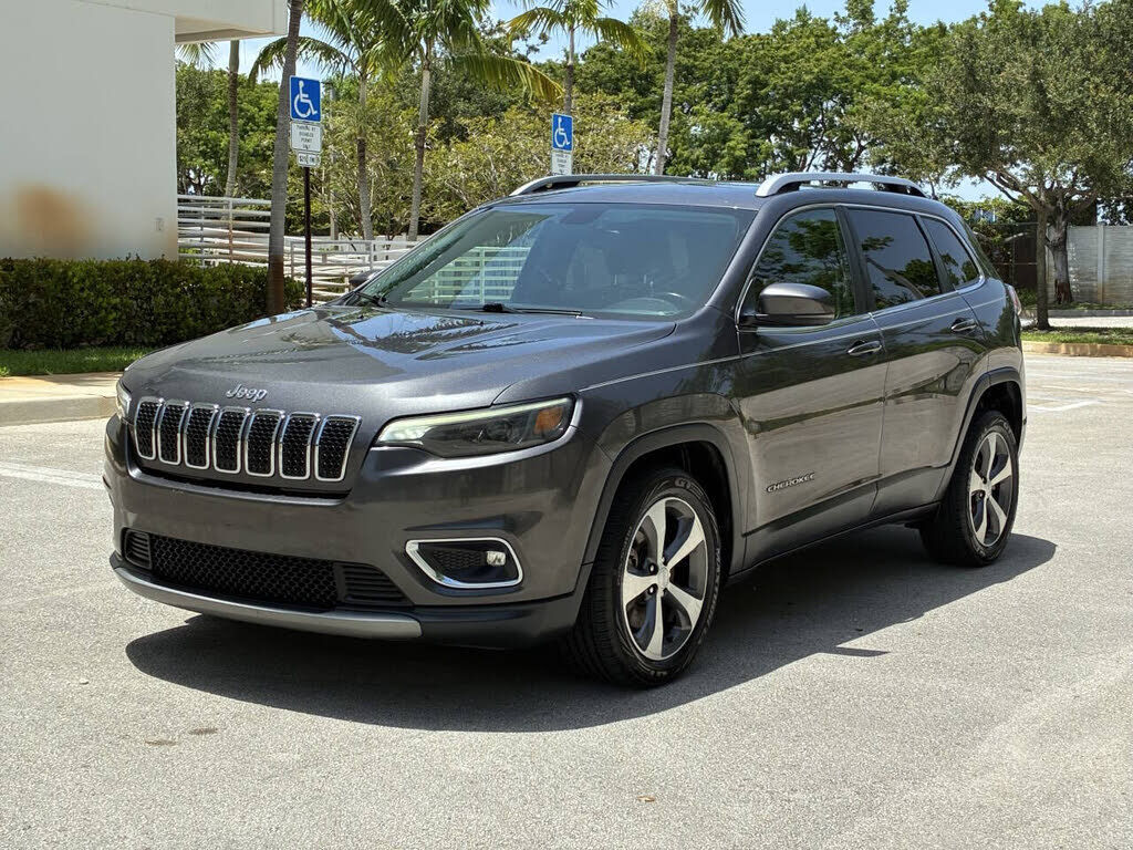 2020 JEEP Cherokee