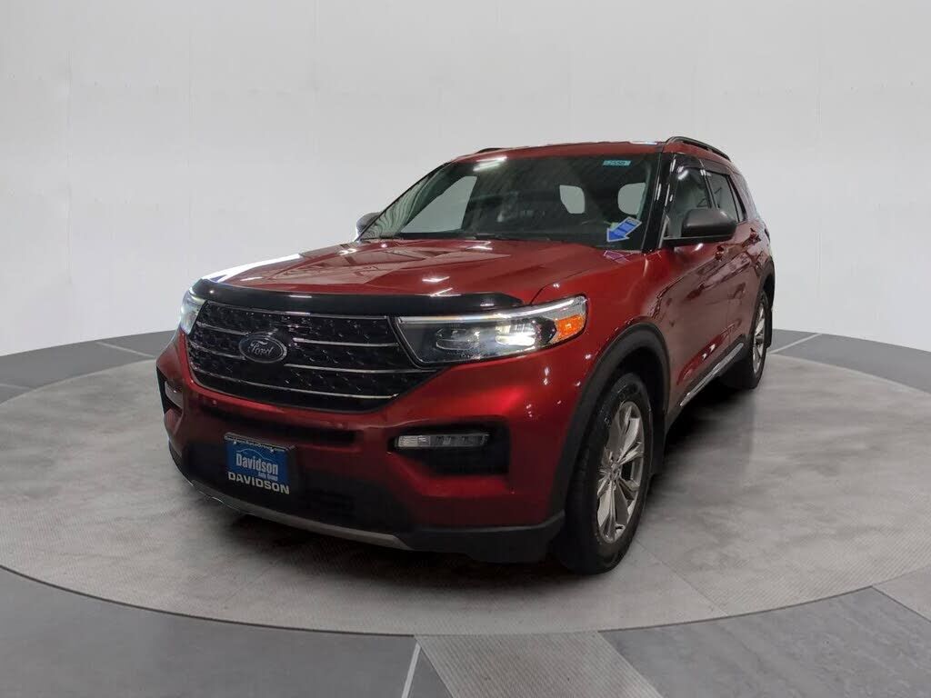 2021 FORD Explorer
