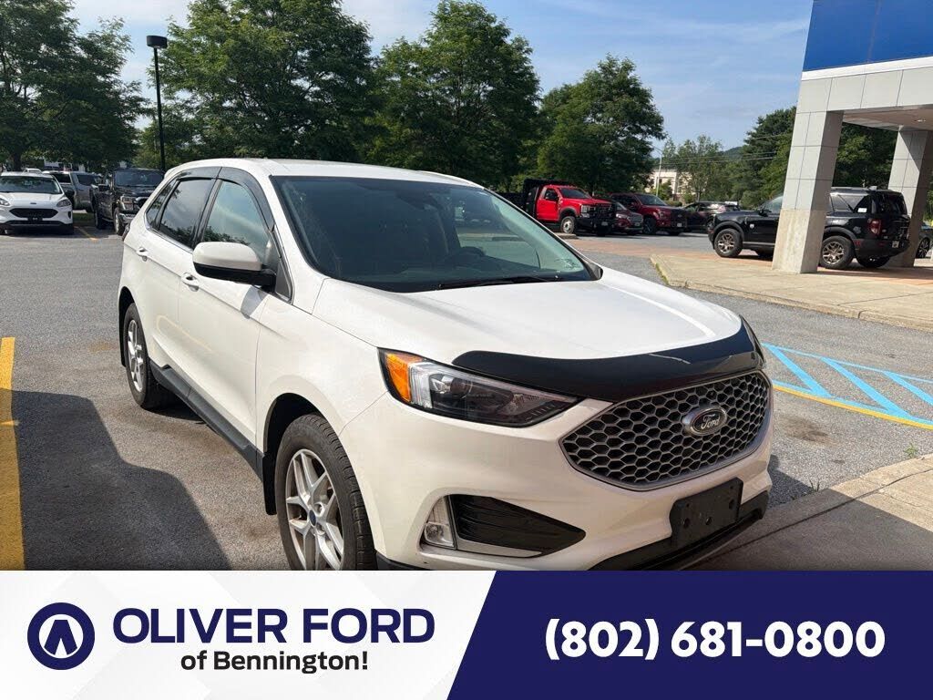 2023 FORD Edge