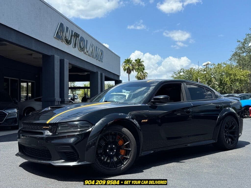2022 DODGE Charger