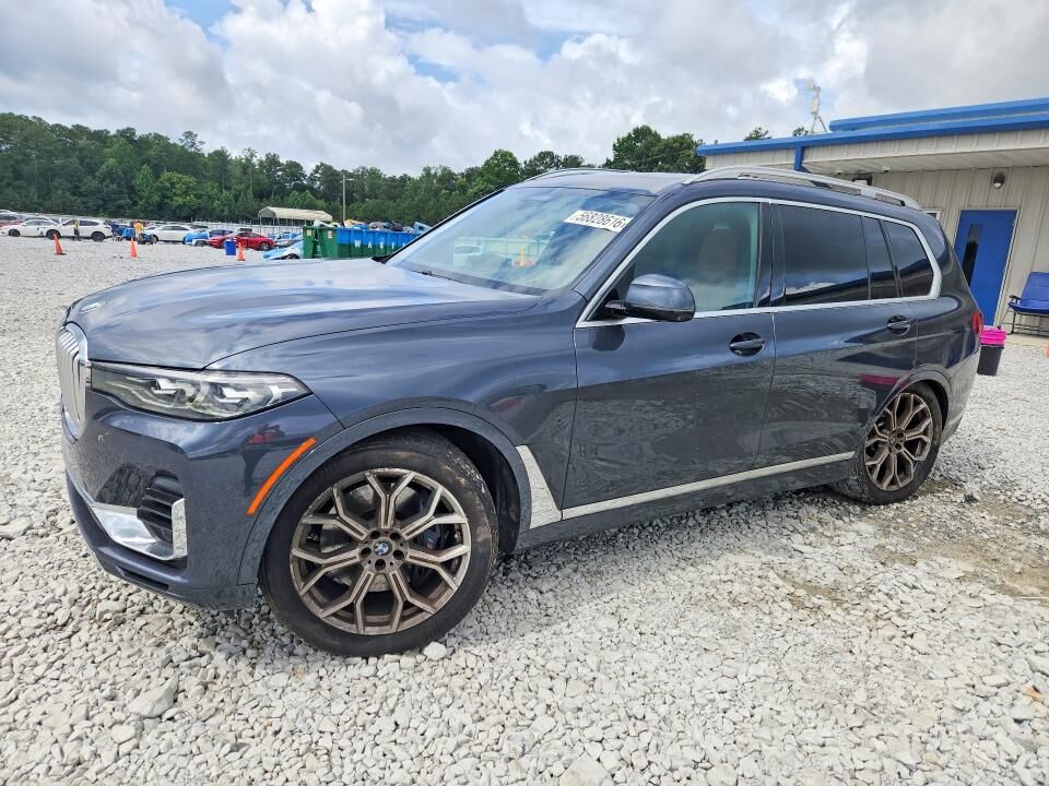 2022 BMW X7