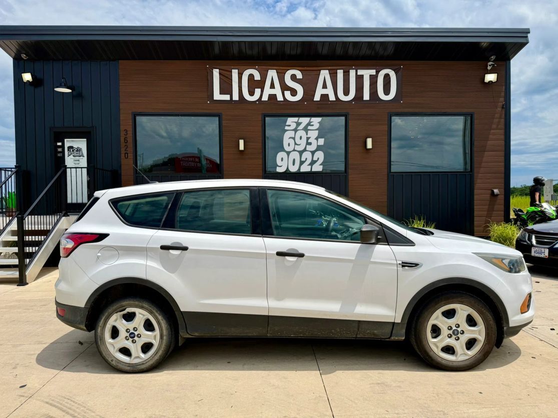 2018 FORD Escape