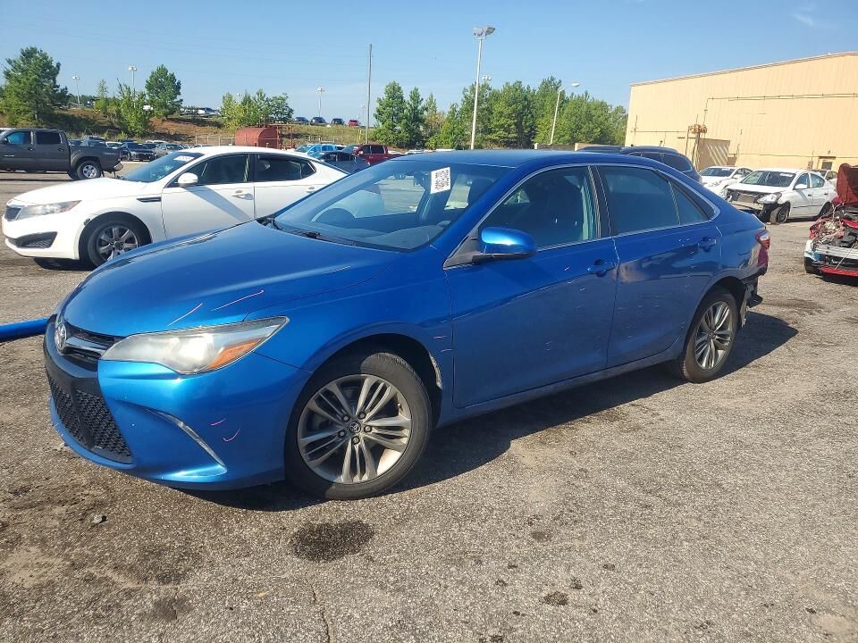 2017 TOYOTA Camry