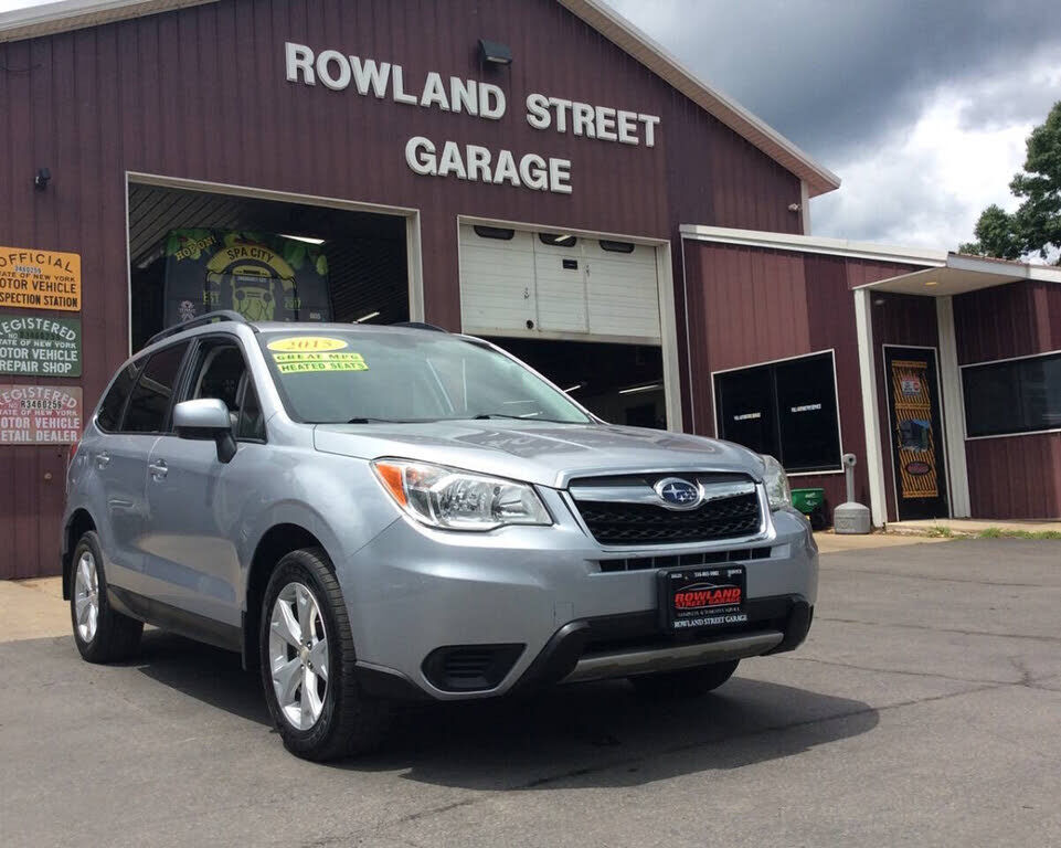 2015 SUBARU Forester