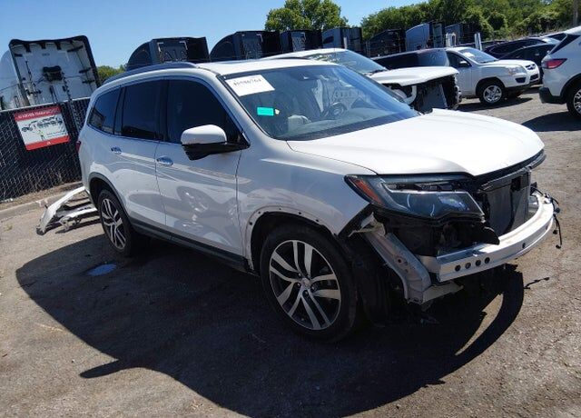 2017 HONDA Pilot