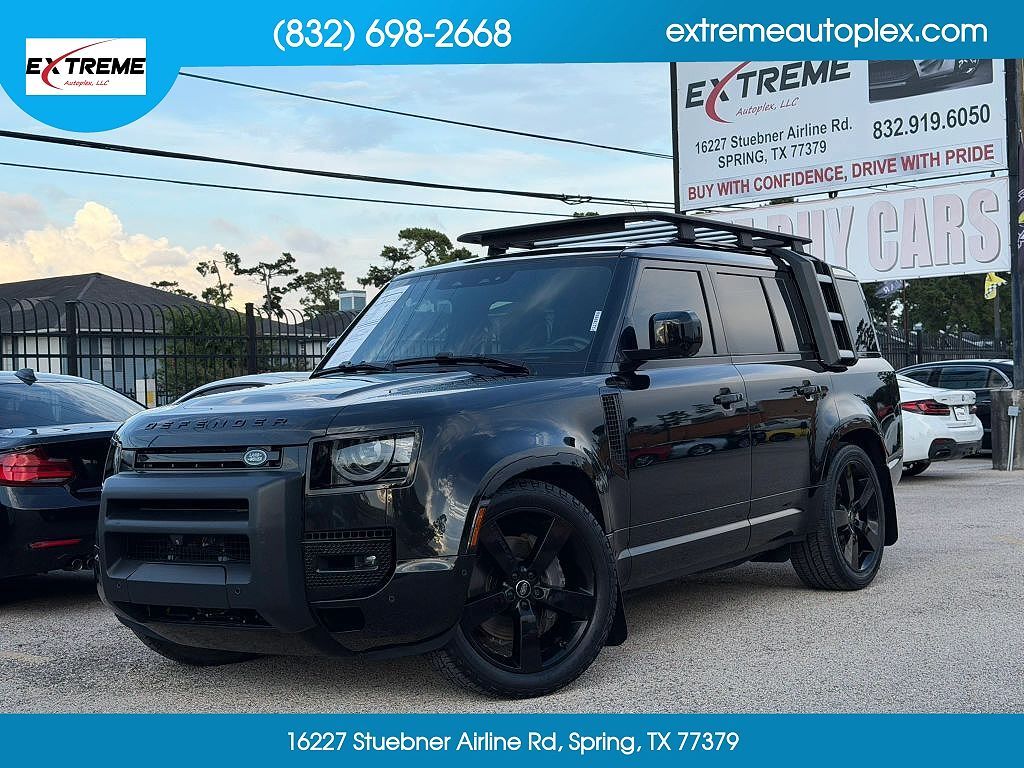 2023 LAND ROVER Defender