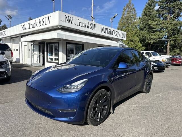 2022 TESLA Model Y