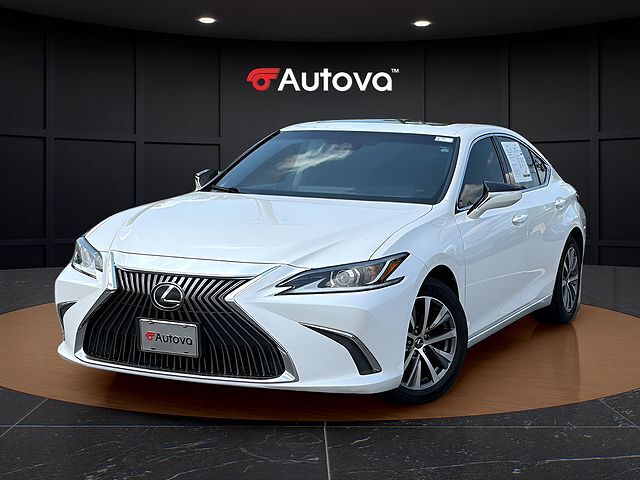 2021 LEXUS ES