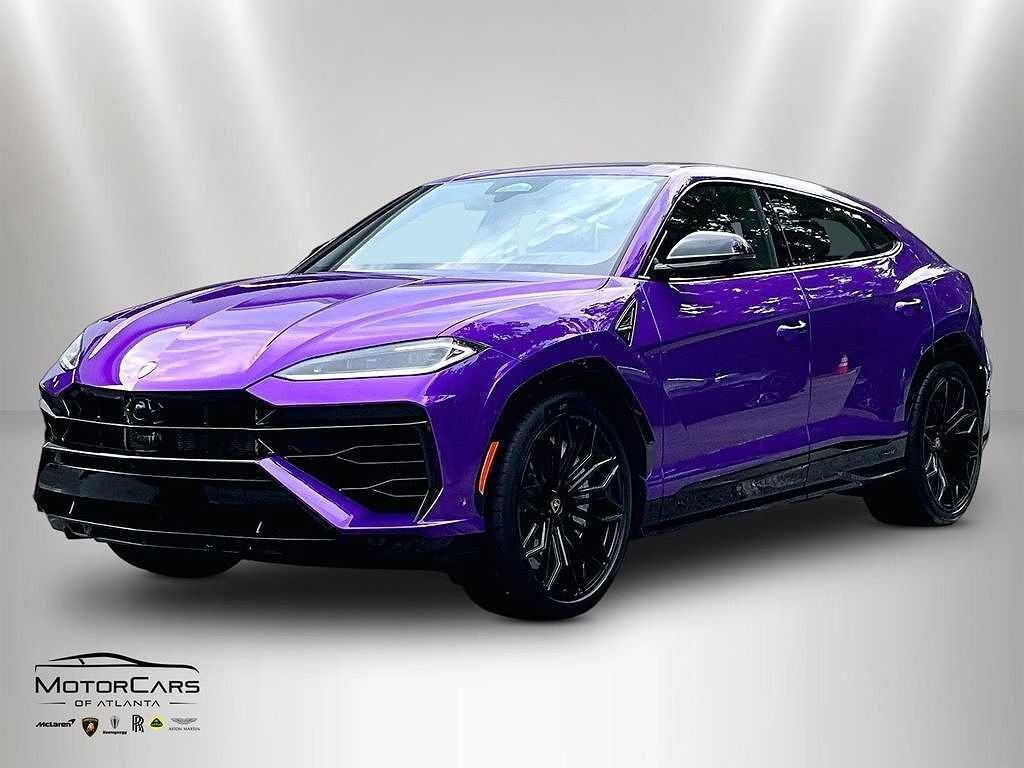 2026 LAMBORGHINI URUS