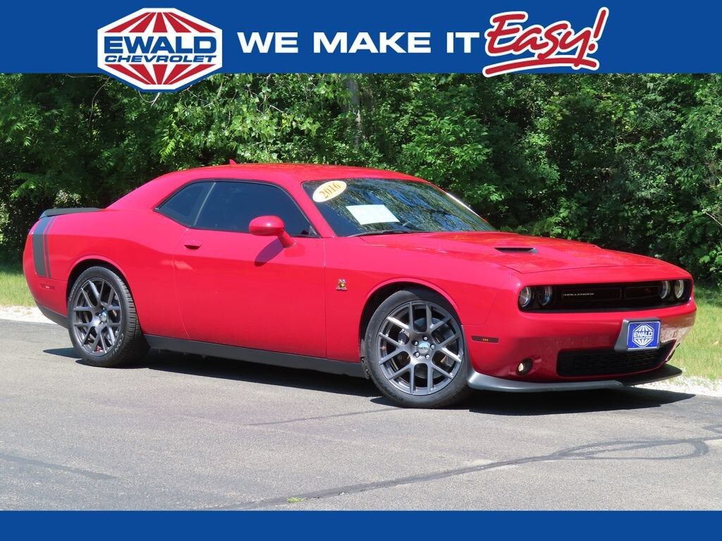 2016 DODGE Challenger