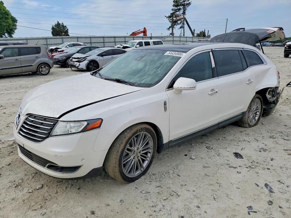 2017 LINCOLN MKT