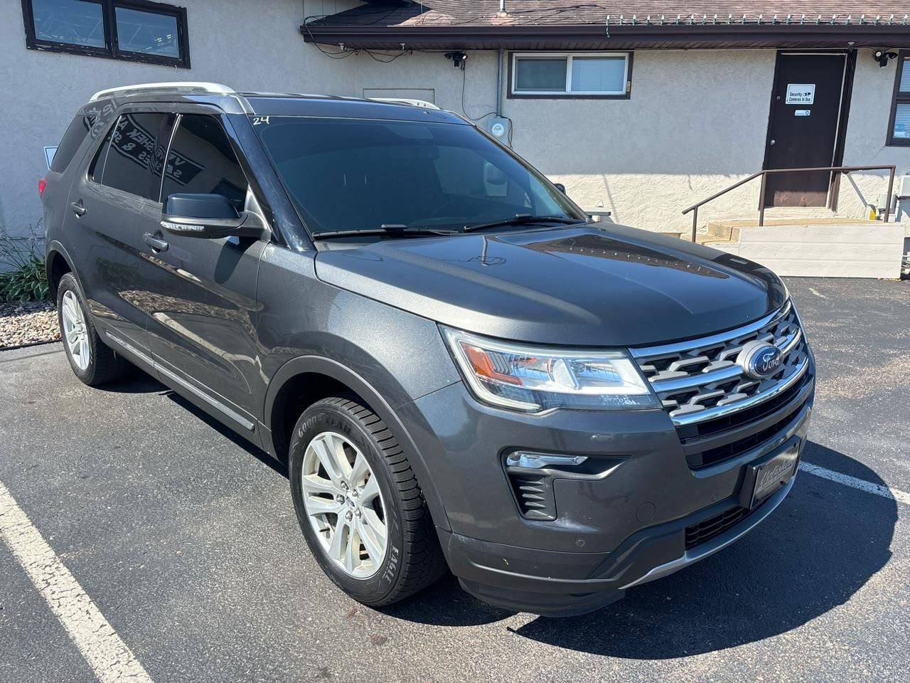 2018 FORD Explorer