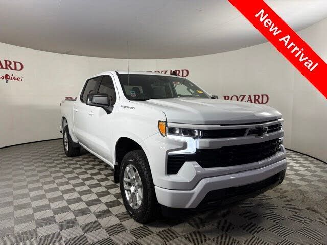 2024 CHEVROLET Silverado