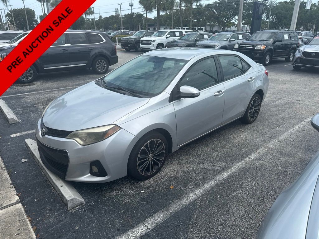 2015 TOYOTA Corolla