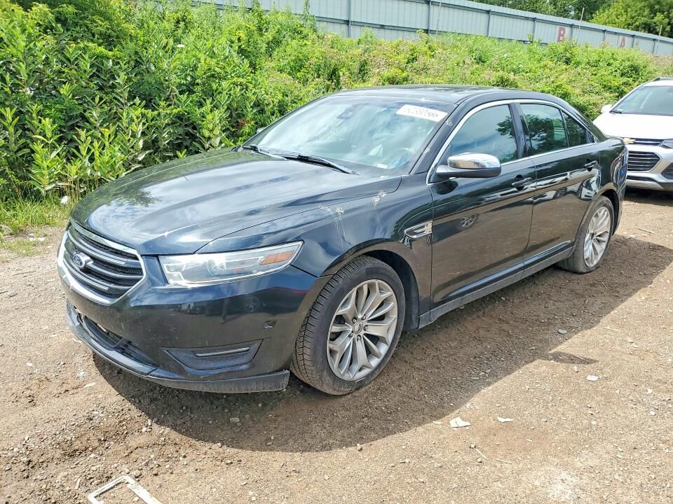 2013 FORD Taurus