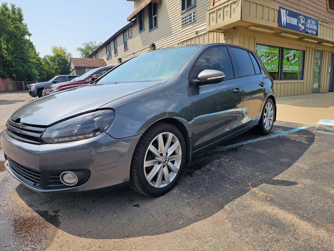 2011 VOLKSWAGEN Golf