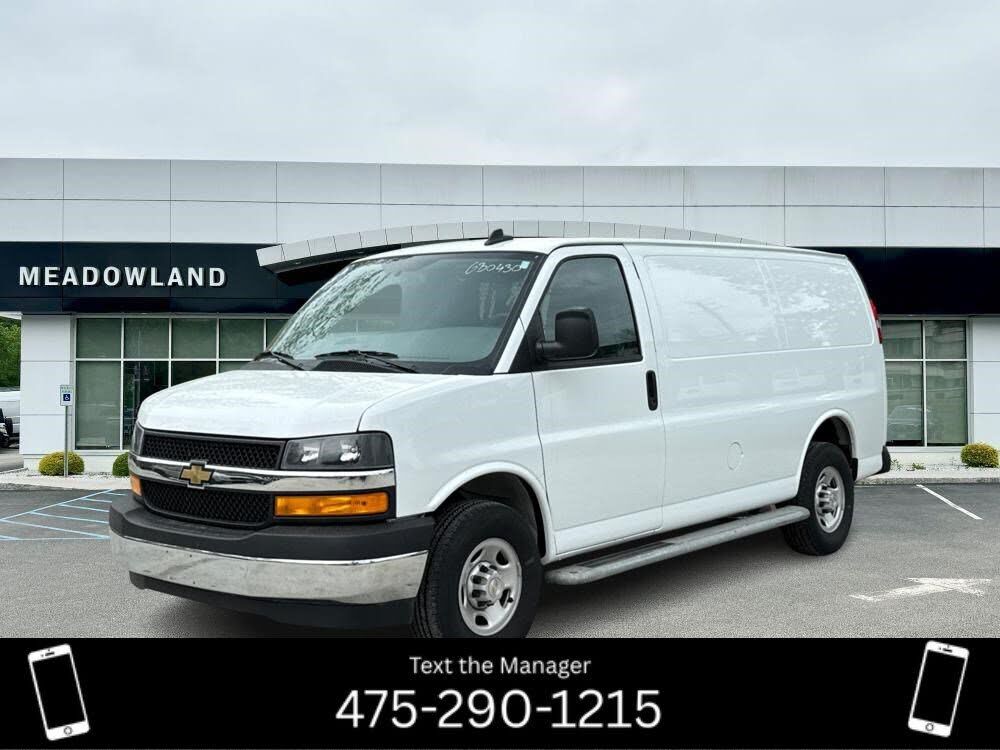 2024 CHEVROLET Express