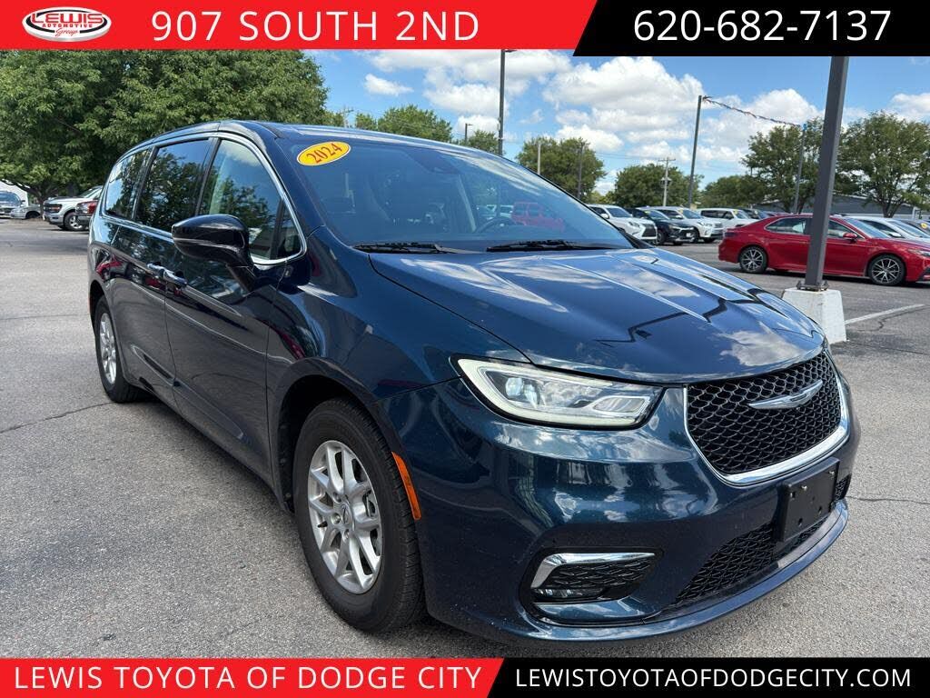 2024 CHRYSLER Pacifica