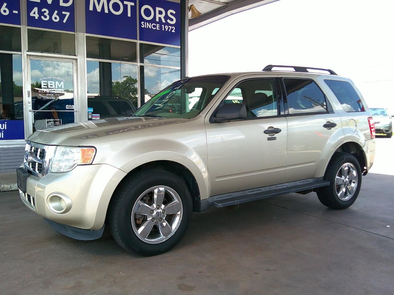 2011 FORD Escape
