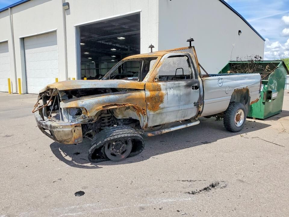 2001 DODGE Ram