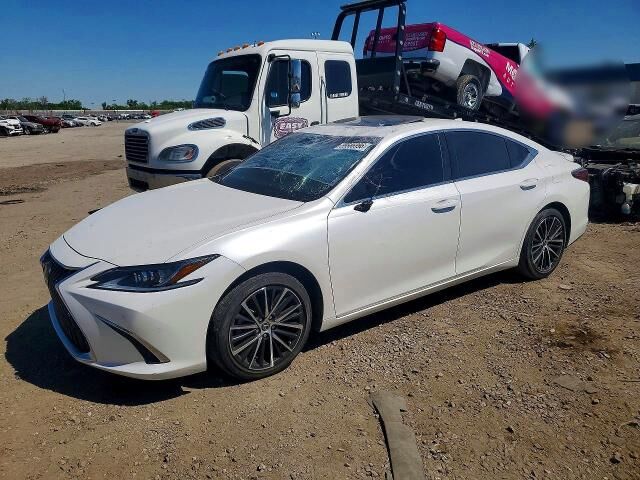 2024 LEXUS ES