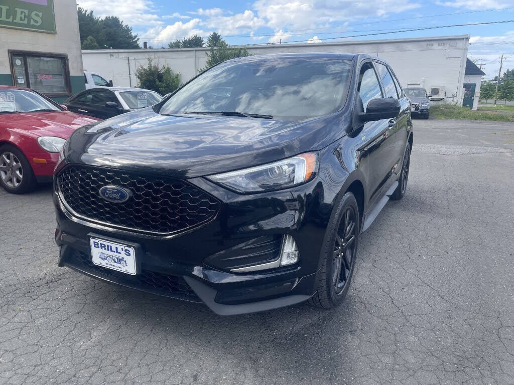 2022 FORD Edge