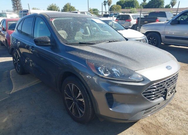 2022 FORD Escape