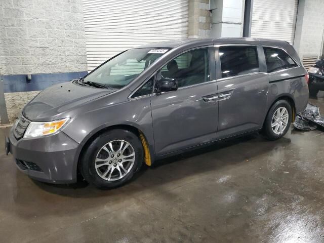 2013 HONDA Odyssey