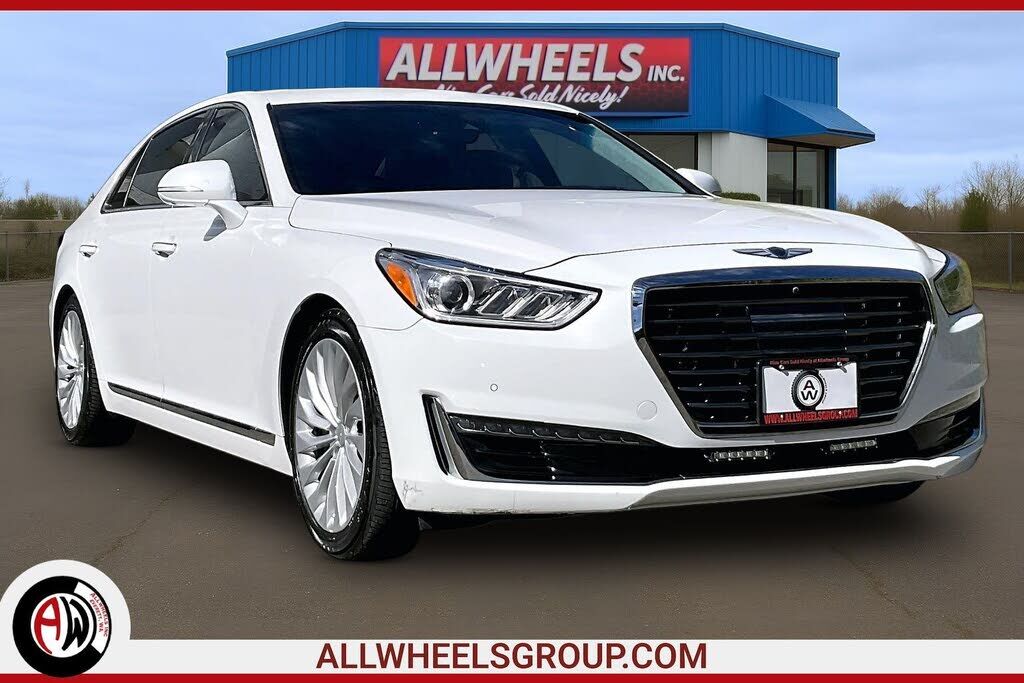 2017 GENESIS G90